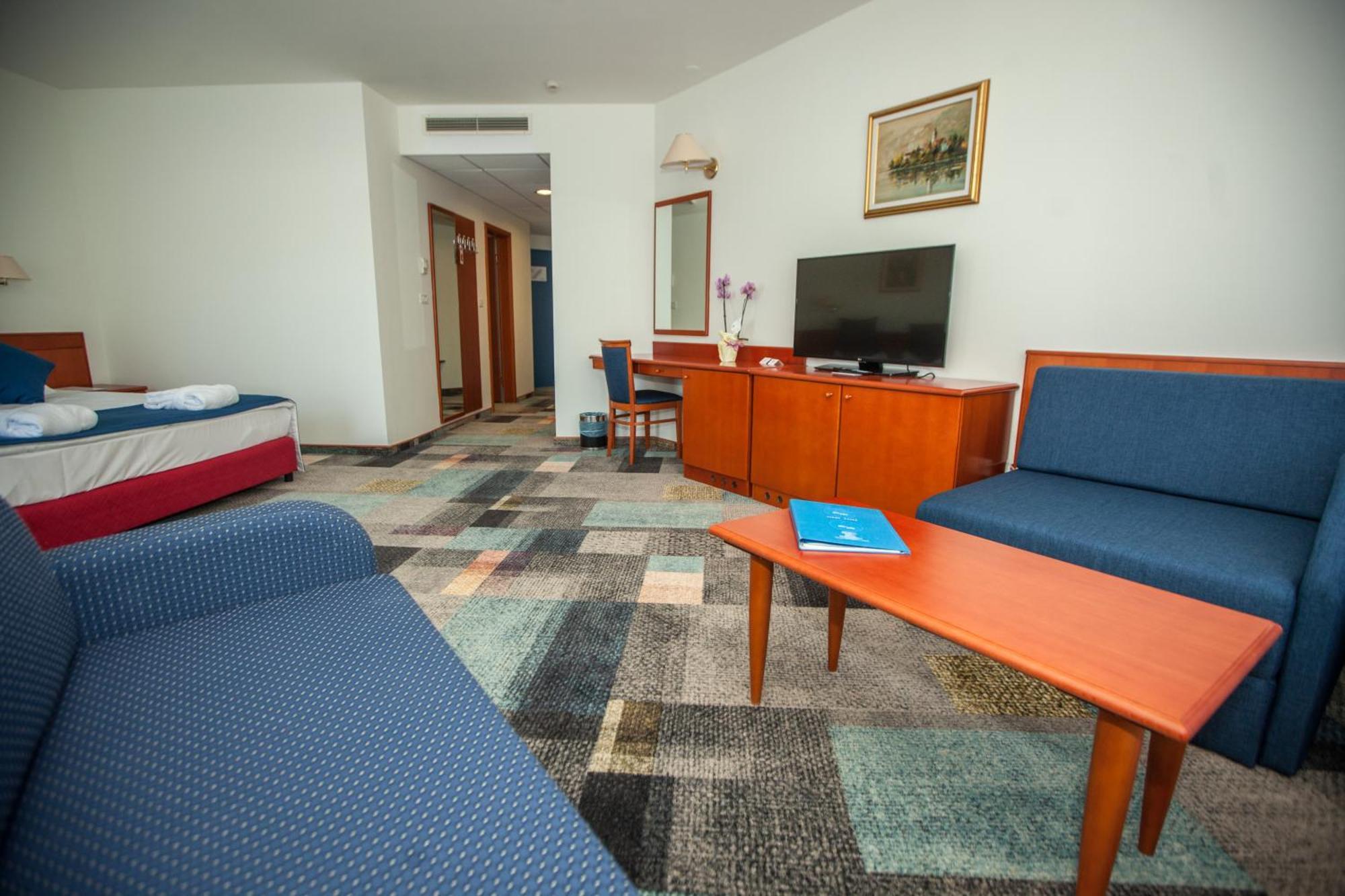 Hotel Toplice - Terme Catez Catez ob Savi Ngoại thất bức ảnh